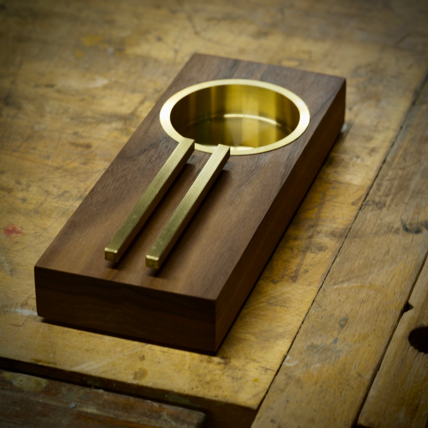 Aficion Studio No. 06 - Walnut