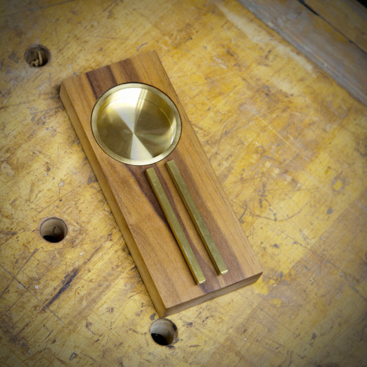 Aficion Studio No. 04 - Walnut