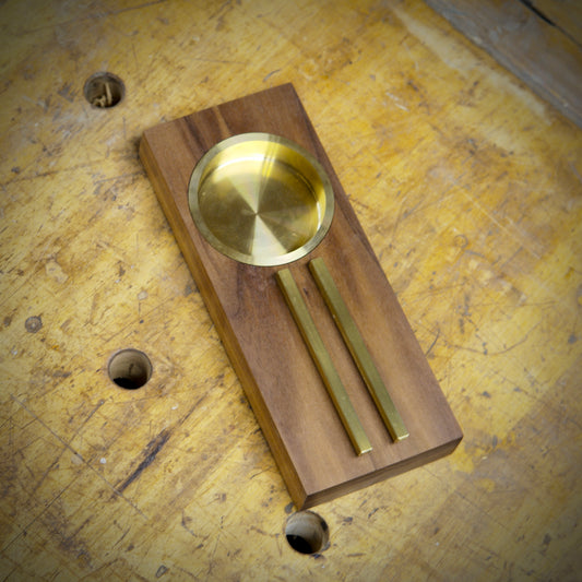 Aficion Studio No. 06 - Walnut